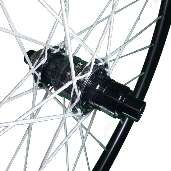 Berd custom MTB wheels: HAWK30 Carbon - Berd spokes - Boost hubs - Disc Brake (DB)